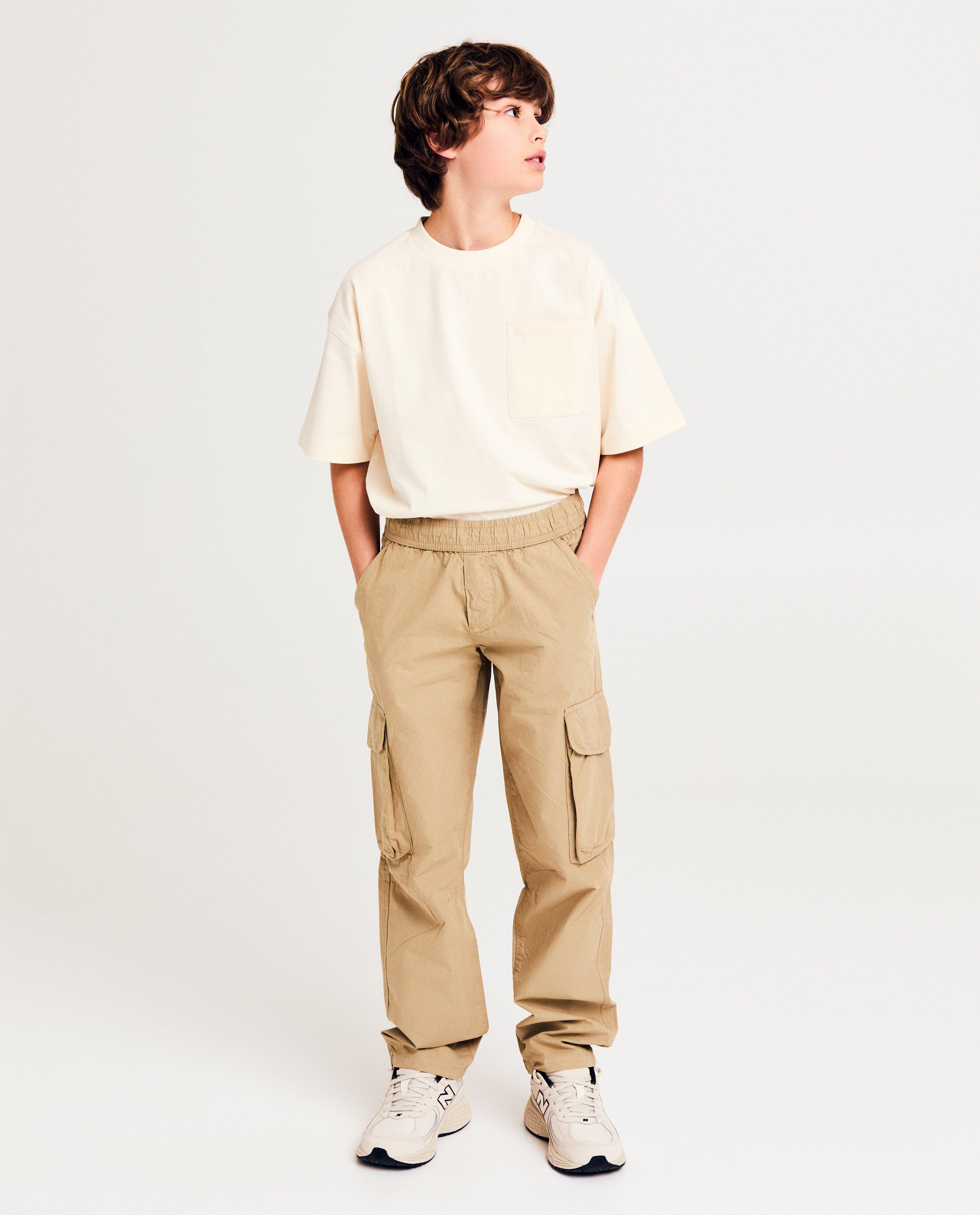 Pantaloni Like Me maro, croială lejeră, 116-164 kaki