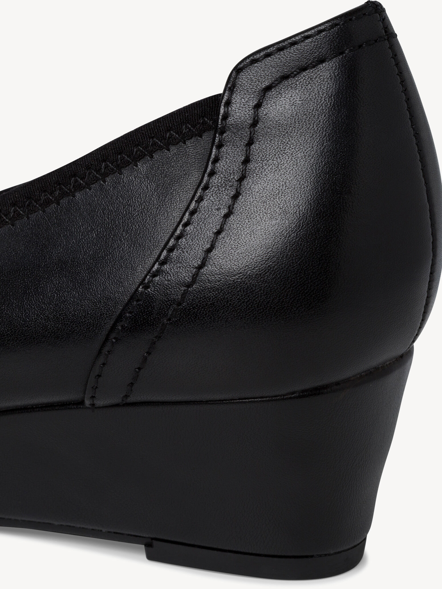 Keilpumps en cuir - noir