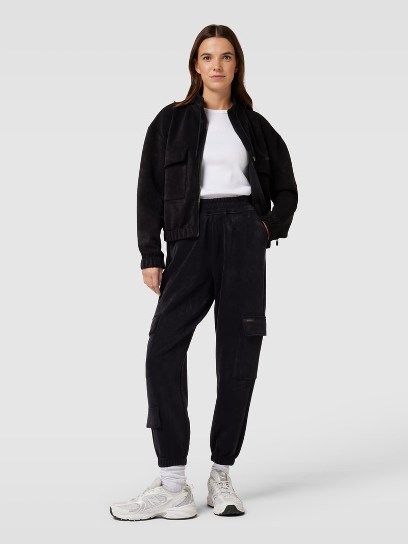 Sweatpants mit Cargotaschen Modell 'EUPHEMIA' in schwarz