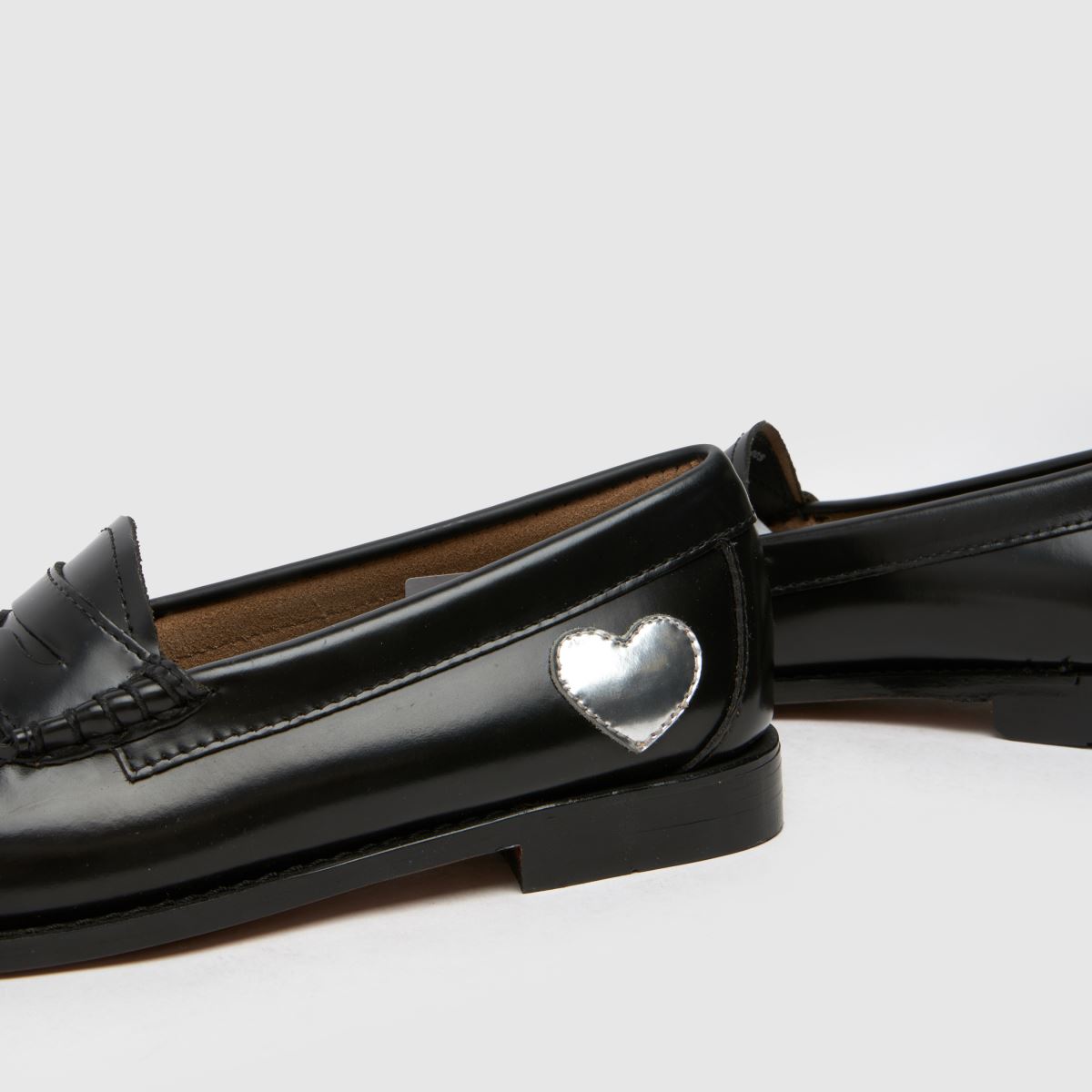 GH BASS – Weejuns – Penny Love – Svarta, flerfärgade loafers med platta tåspetsar