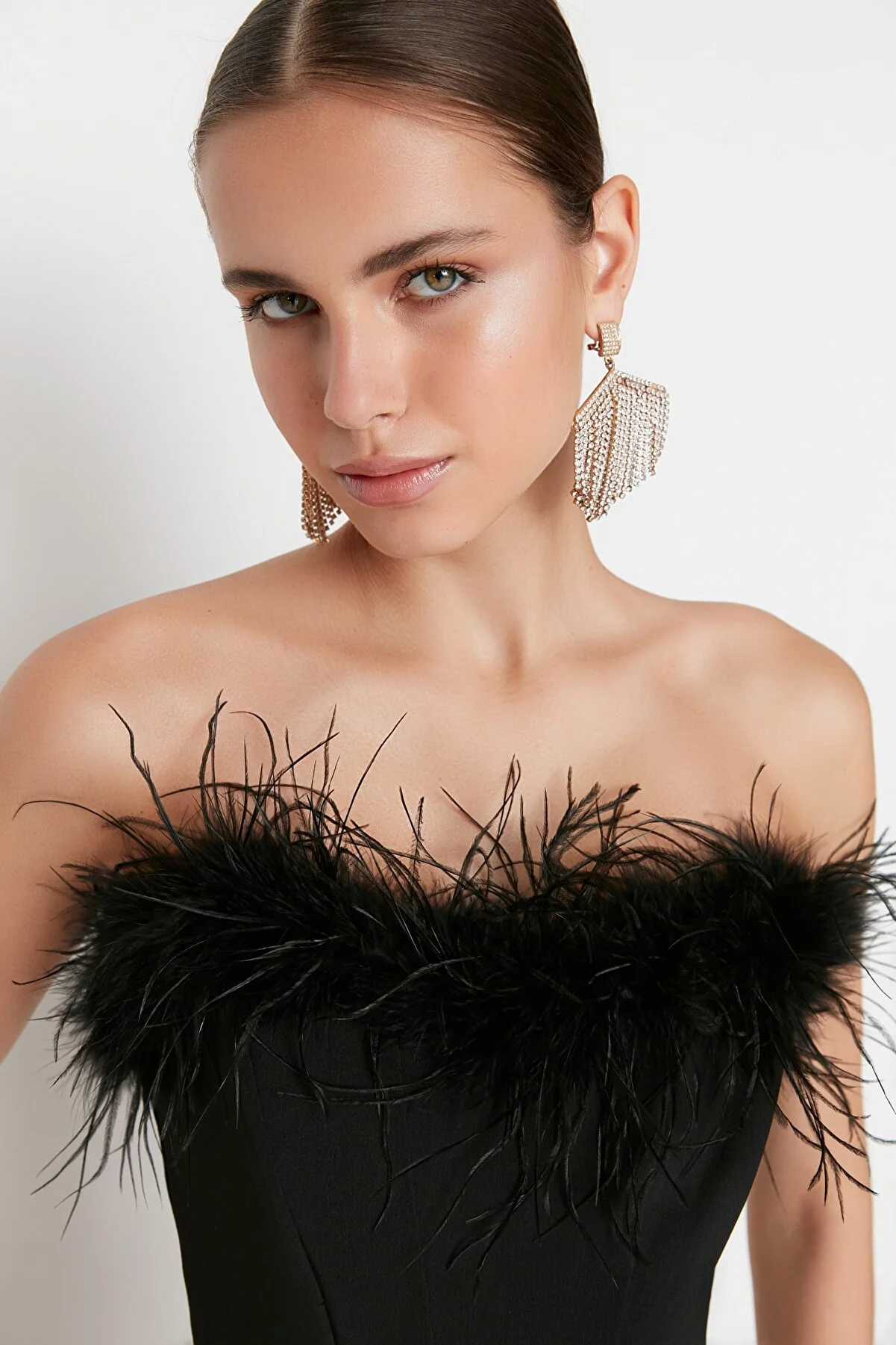 Trendyol Collection  Schwarzes, bauchfreies, gefüttertes Bustier-Bustier TPRSS22BS00018