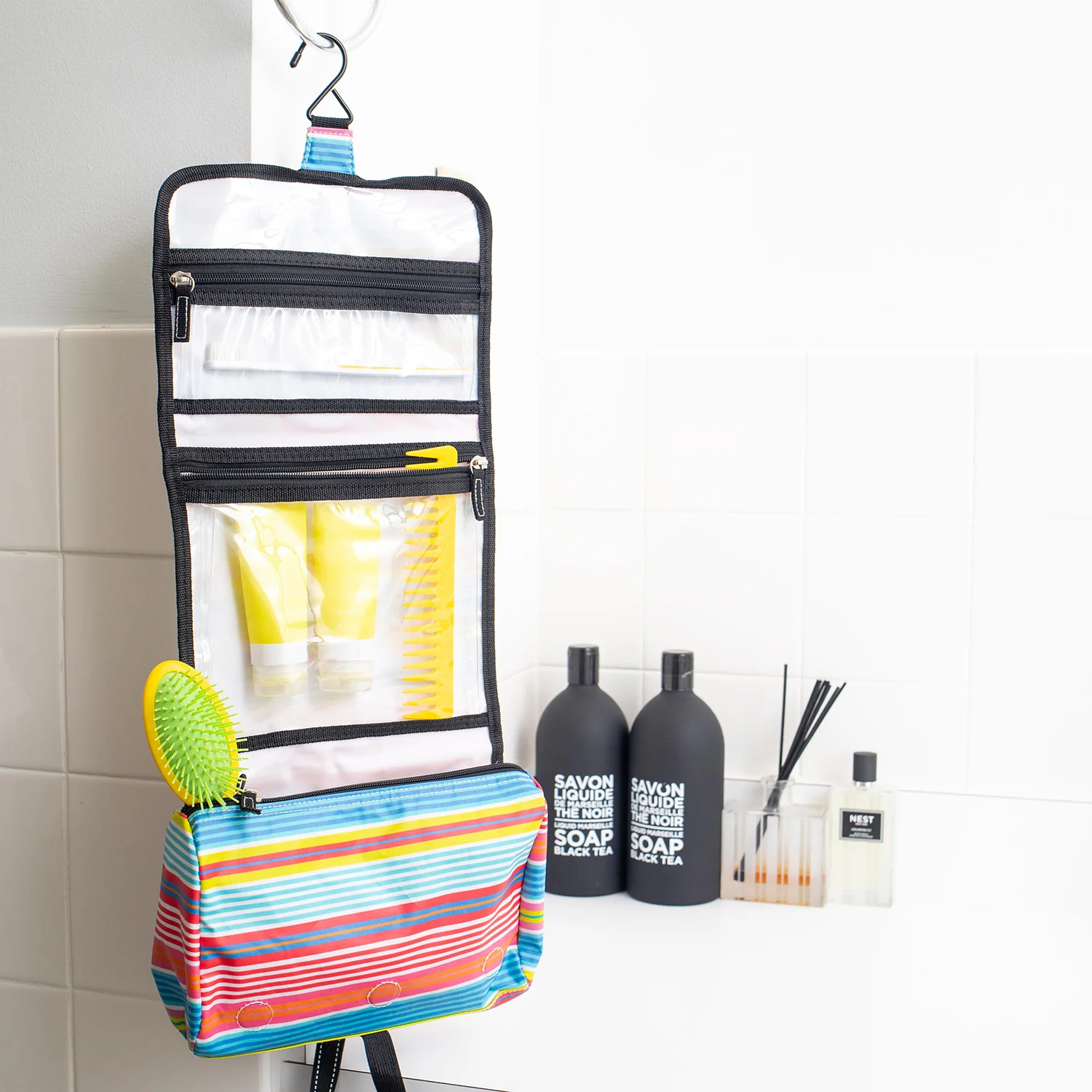Hanging Toiletry Bag Medium Beauty Burrito