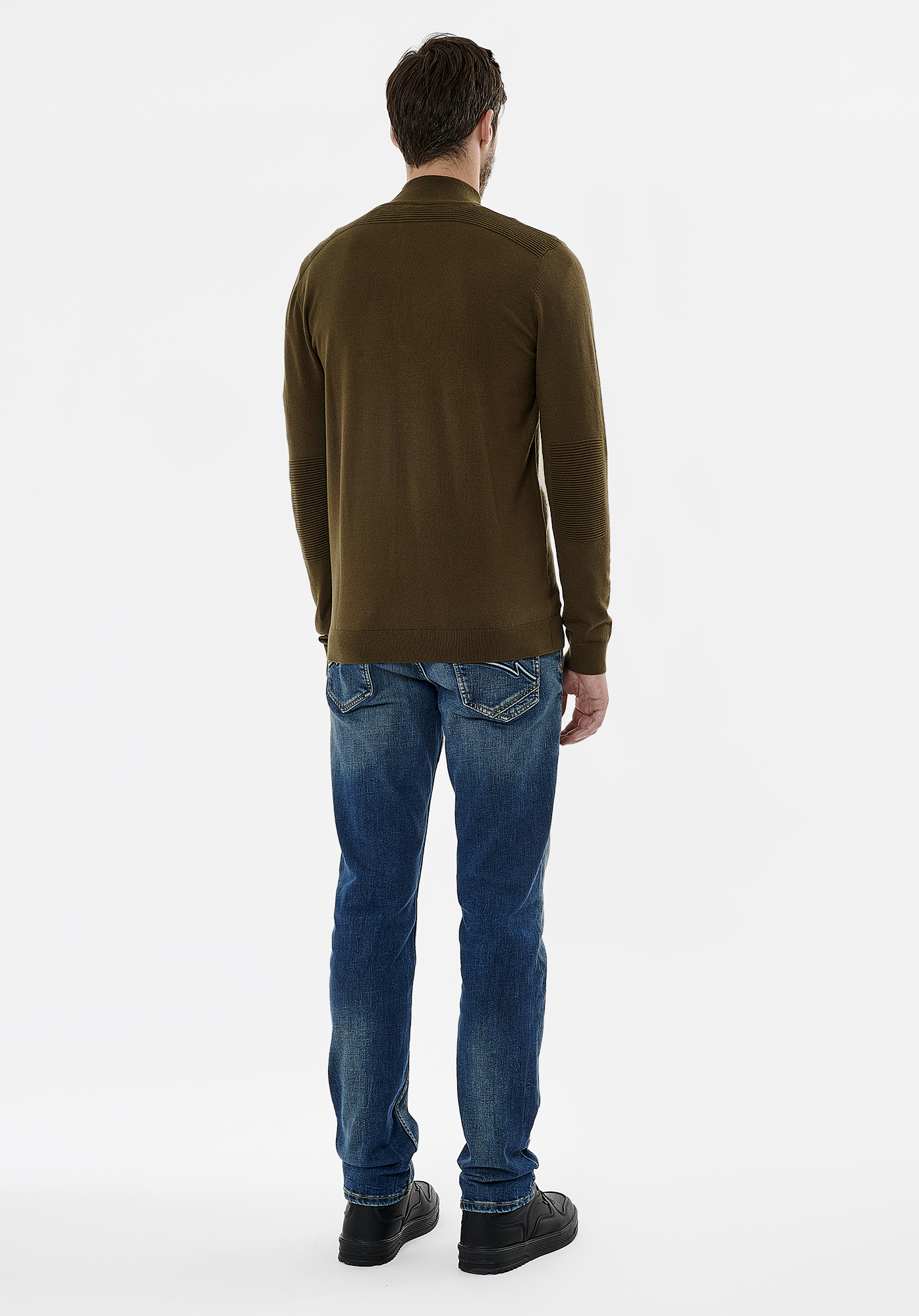 ADA    Pull kaki homme