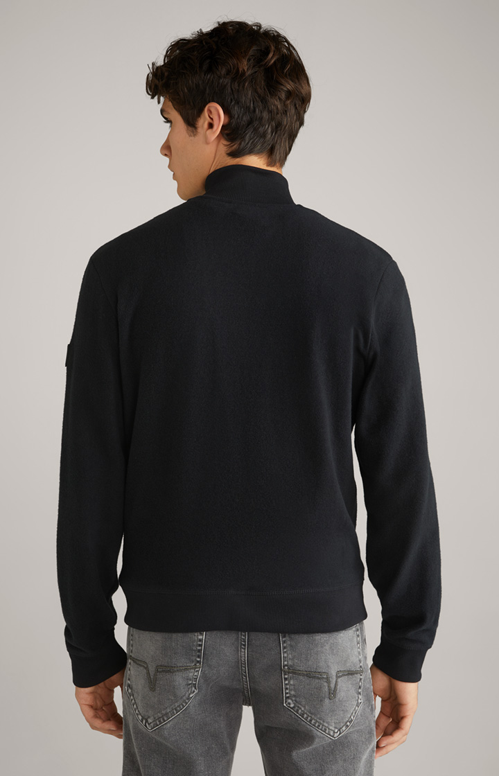 Strickjacke Amelios in Schwarz