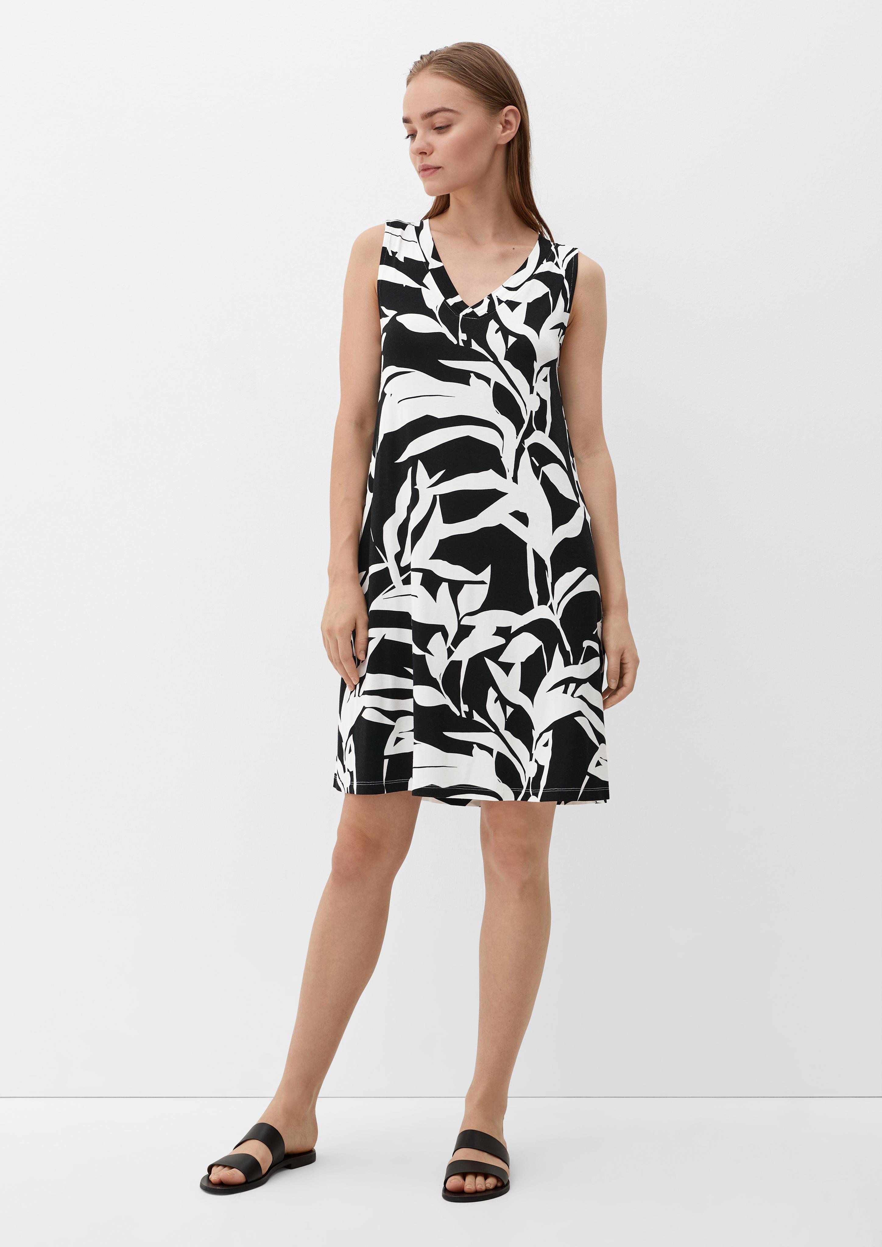 Jerseykleid aus Viskosestretch  2132201-99A3