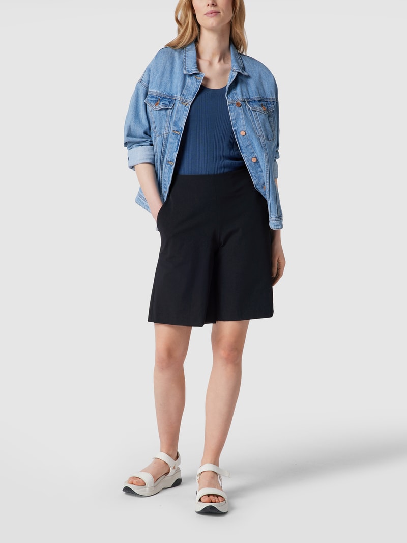 Bermudas mit französischen Eingrifftaschen Modell 'Iska' in marineblau
