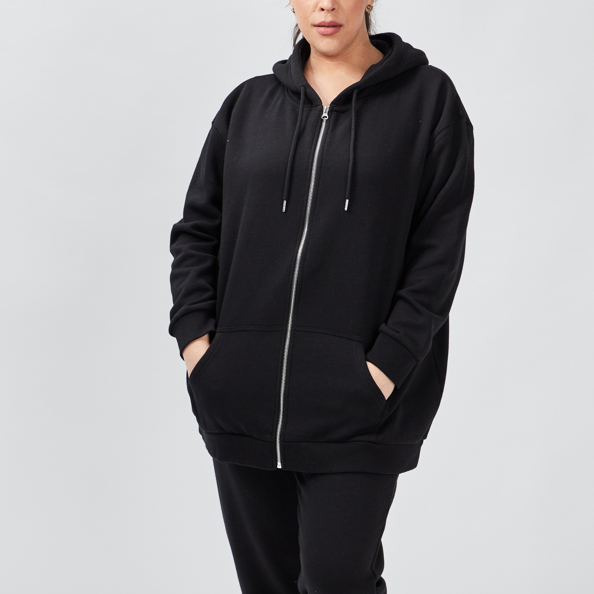 Sweat à capuche zippé noir femme grande taille | La Halle