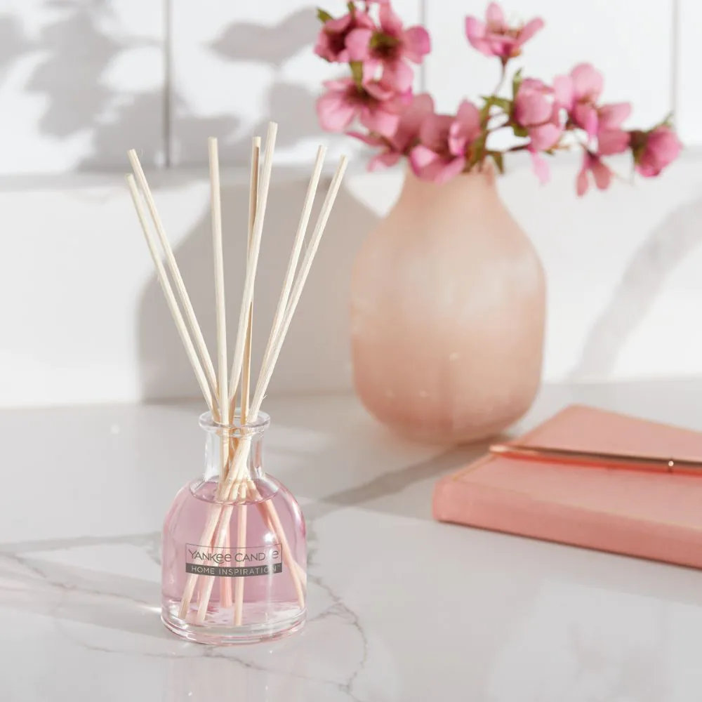 Yankee Candle mirisni štapići Sugared Blossom 90 ml
