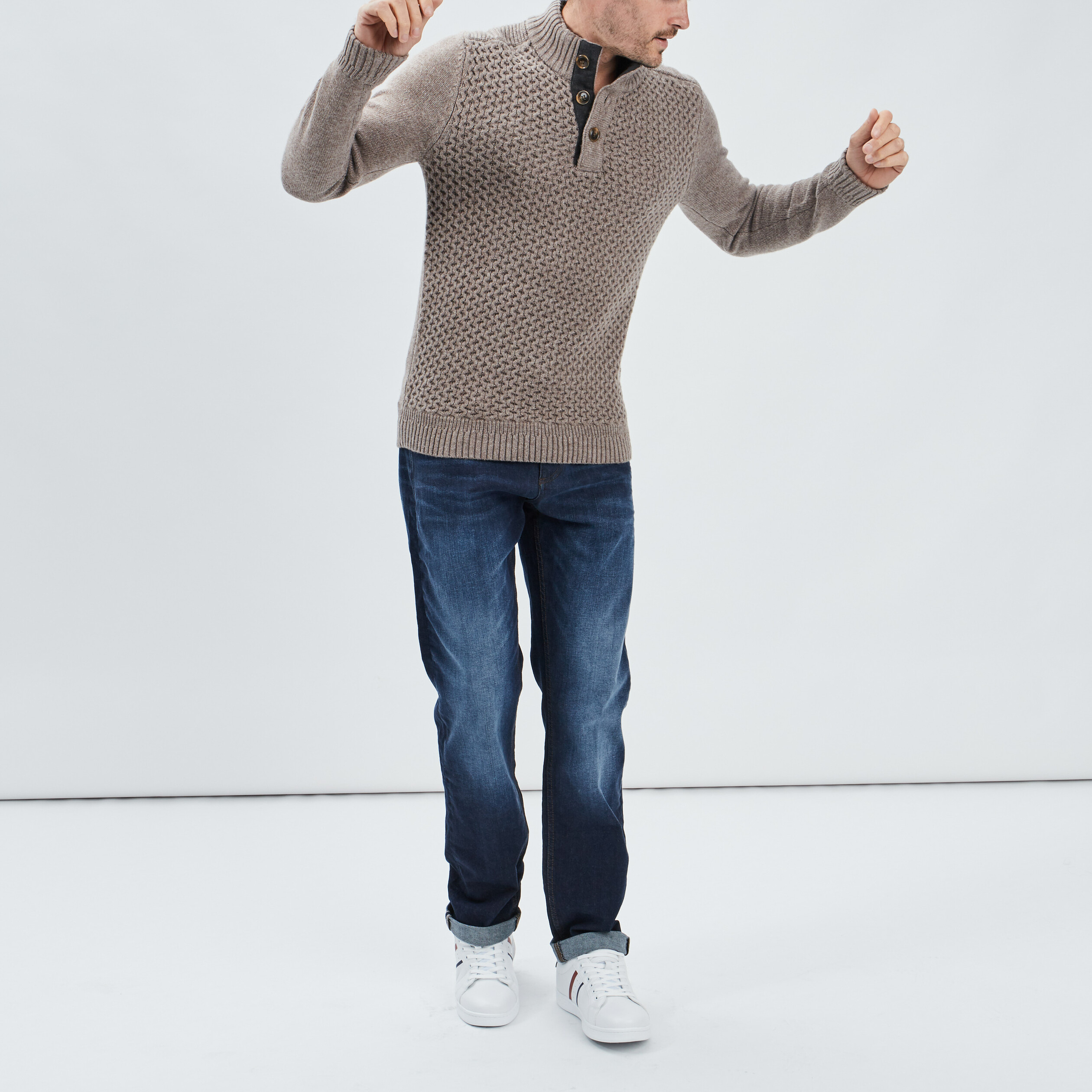 Pull avec col montant taupe homme | La Halle
