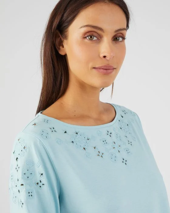 Tee-shirt brodé