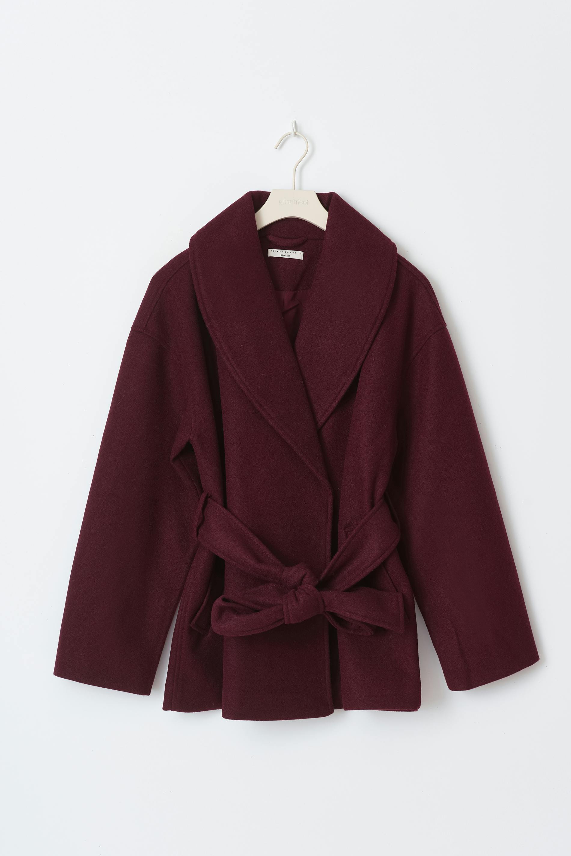 Shawl collar short coat