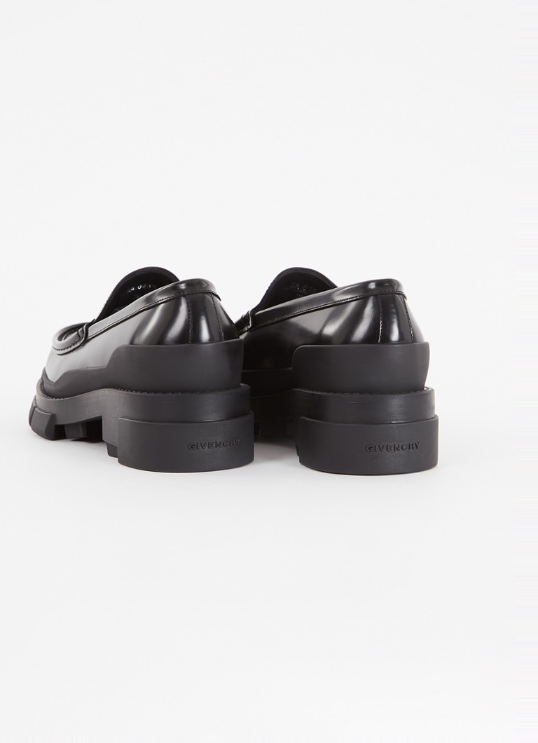 Givenchy Terra -vasikannahkaiset loaferit logolla