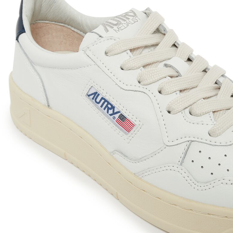 Autry Wmns Medalist Low LL12 leat/leat wht/space