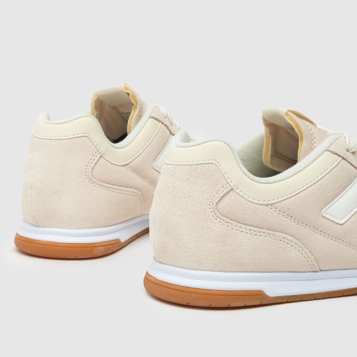 New Balance RC42 sportcipő bézs színben
