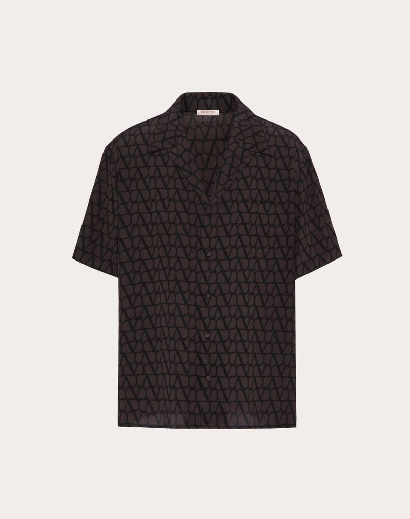 Zijden shirt met korte mouwen en een all-over iconografische toileprint.