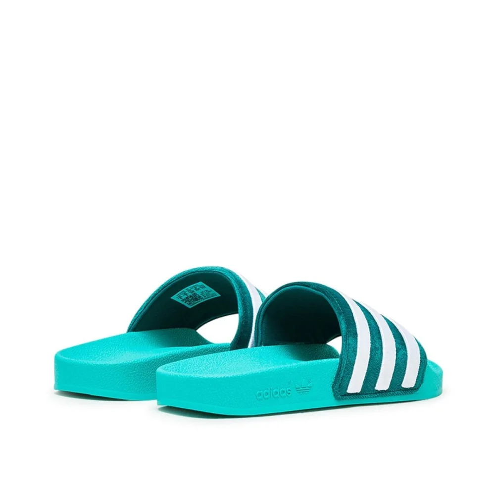 adidas Adilette W GX3371 / grün
