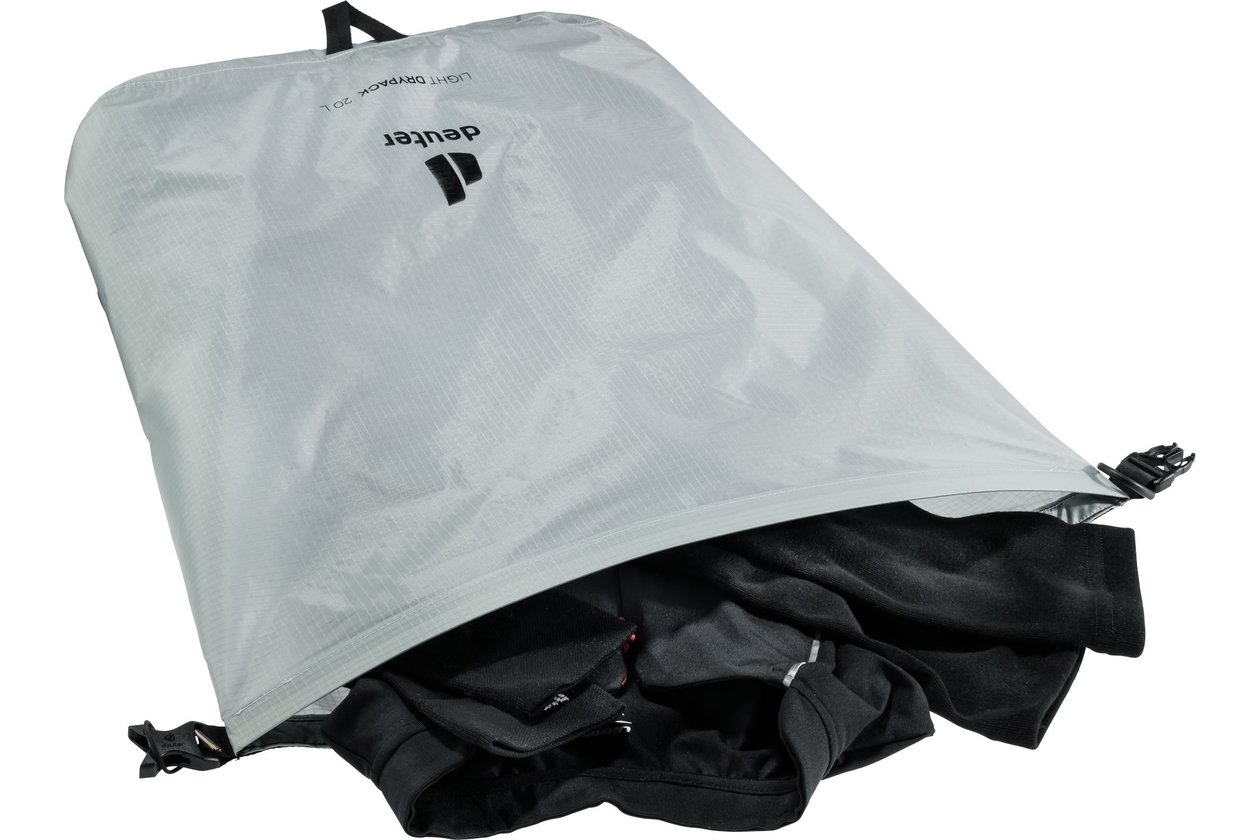 deuter Light Drypack 20