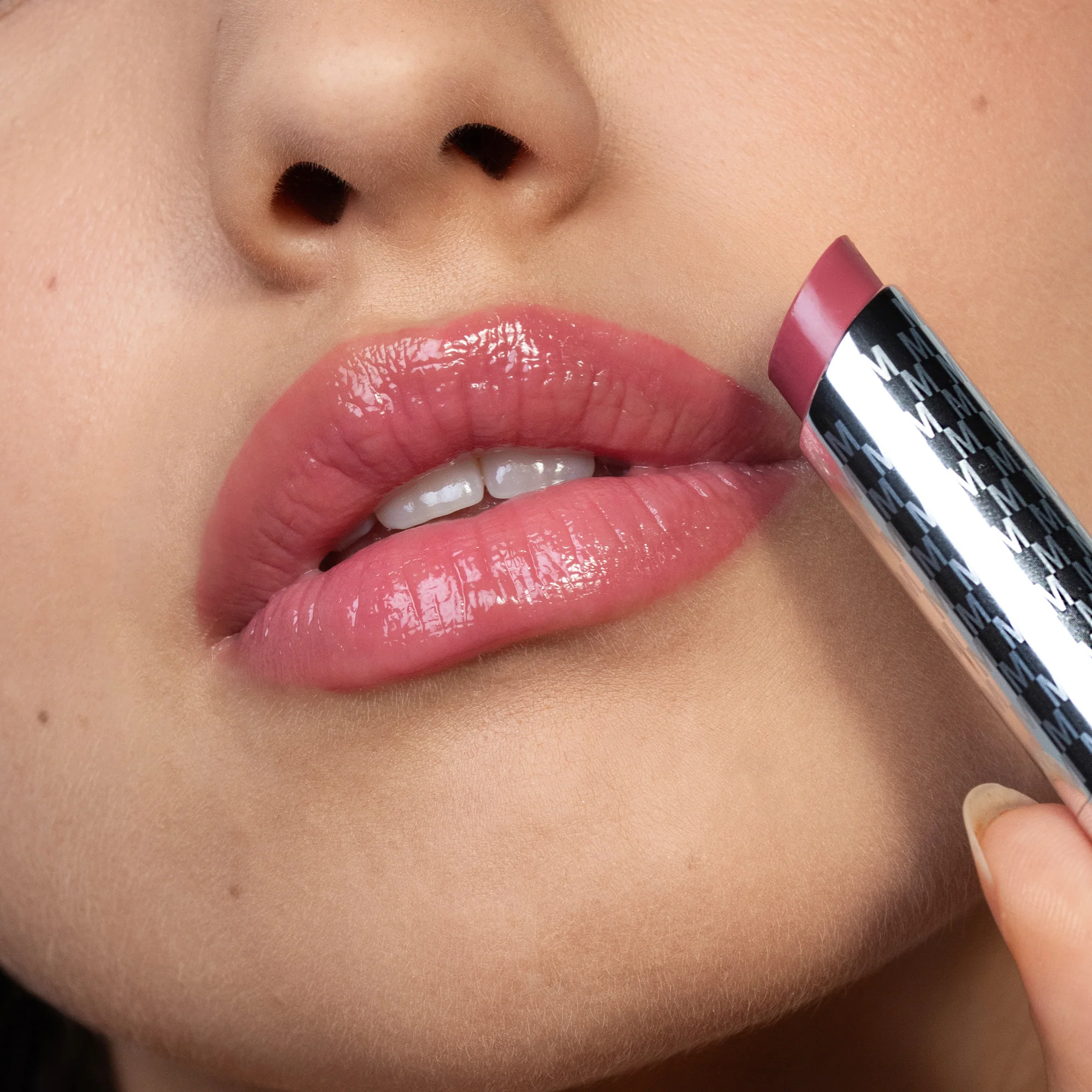 Hydramorphosis Lips - szminka, pomadka powiększająca usta, balsam do ust