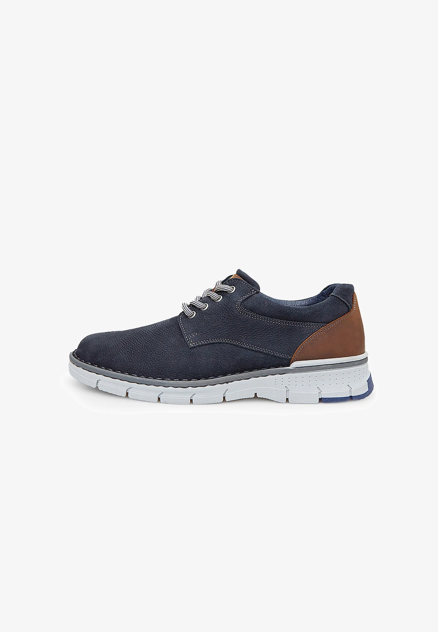 Zapatos deportivos con cordones Bata