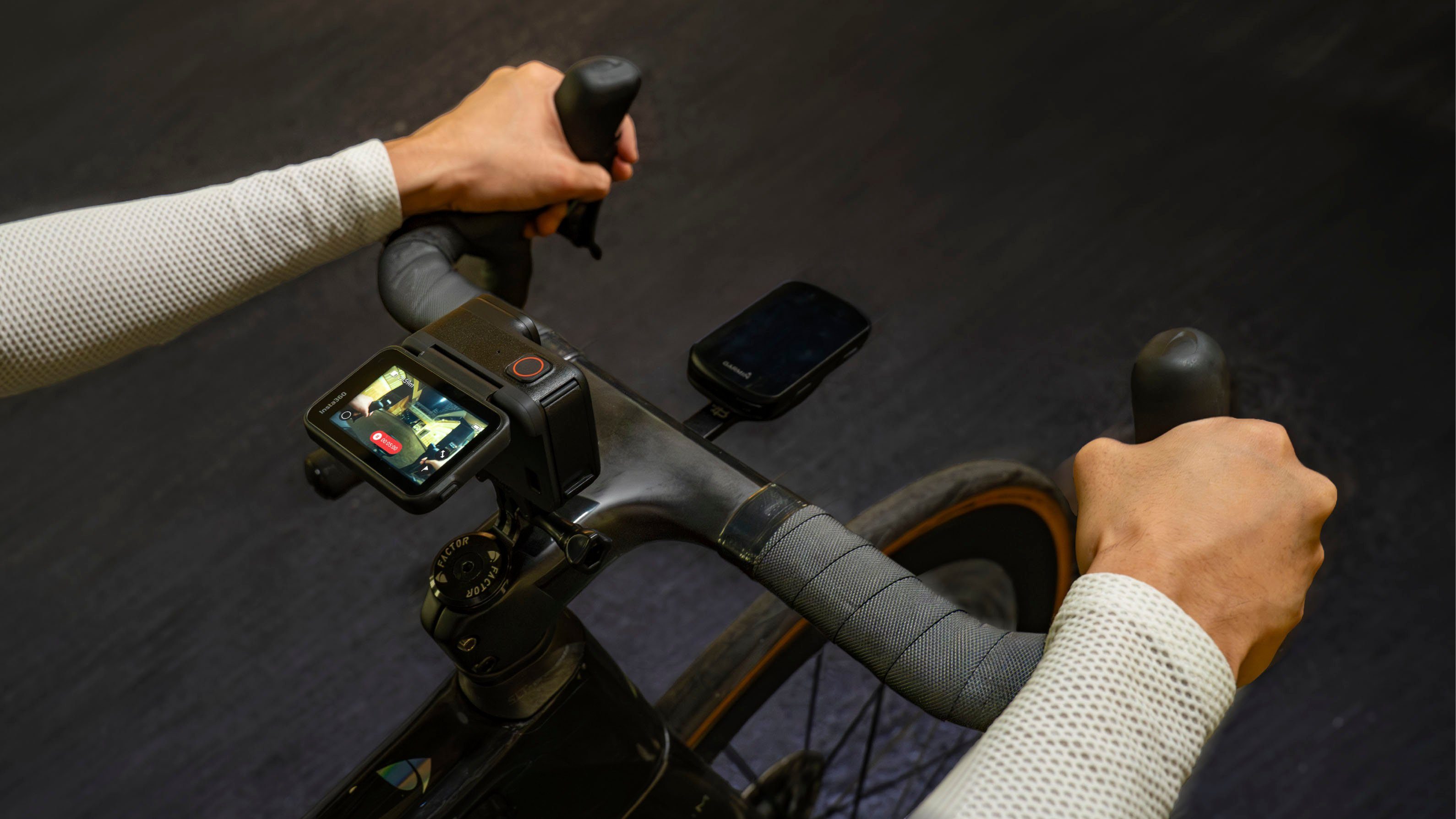 Insta360 Ace Pro Camcorder (8K, WLAN (Wi-Fi)