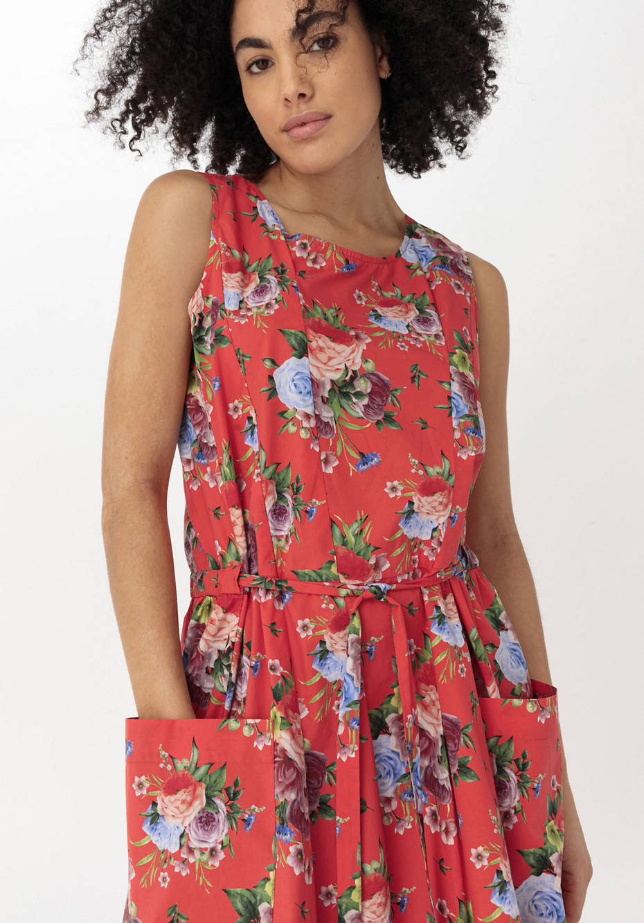 WUNDERKIND X HESSNATUR Midi-Kleid mit buntem Blütenprint aus reiner Bio-Baumwolle