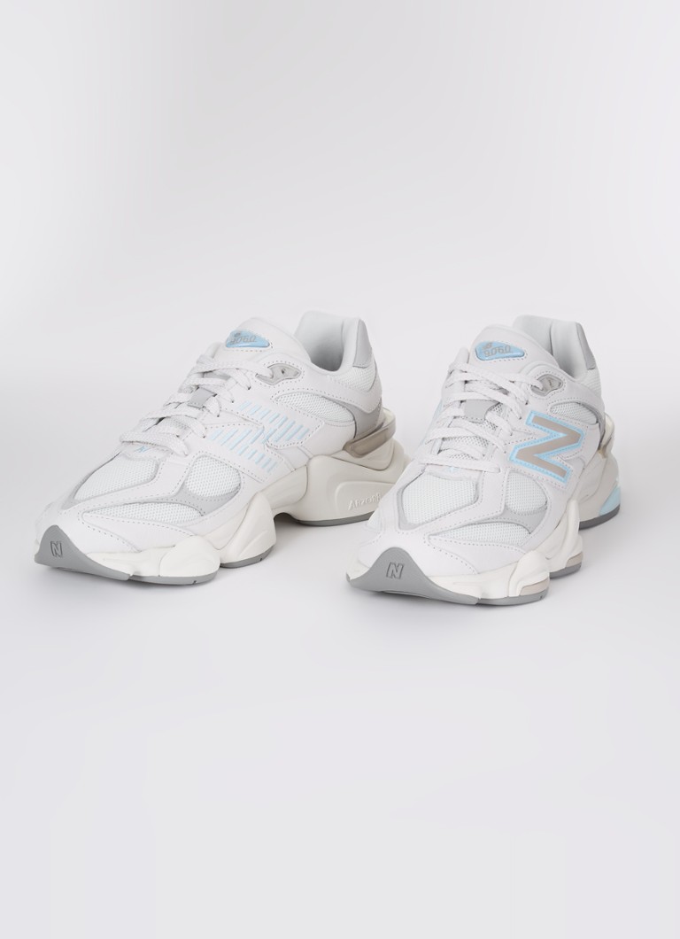 Teniși New Balance 9060 cu detalii din piele întoarsă