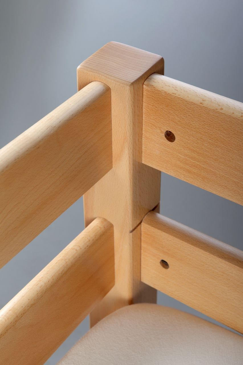 Relita Halbhohes Spielbett ALEX mit Rutsche/Turm/Tunnel Buche massiv natur lackiert mit Stoffset purple/rosa
