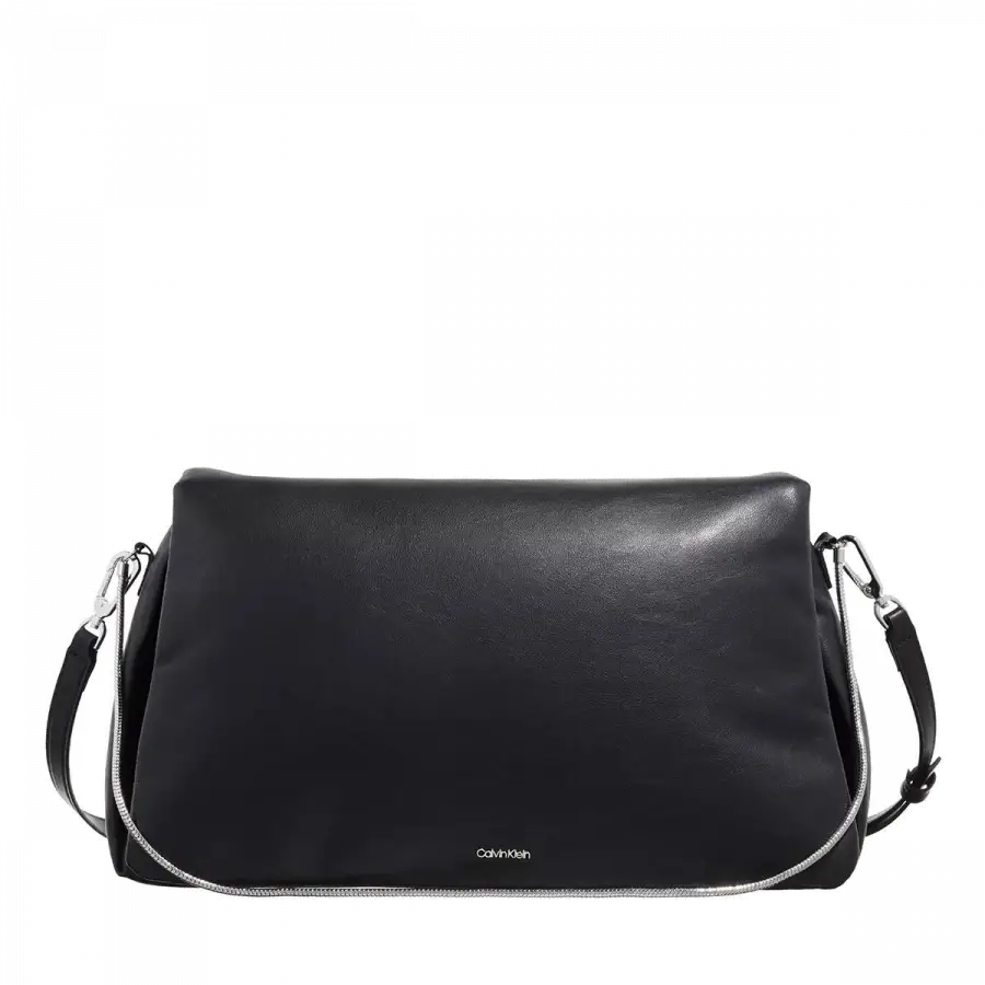 Calvin Klein - Calvin Klein Shoulder Bags Metallkette Black - schwarz