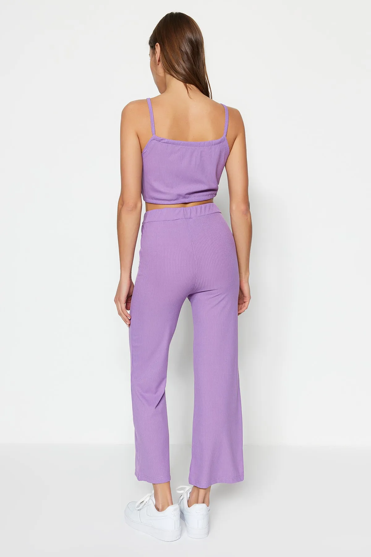 Trendyol Collection  Lila kurzes Set aus Oberteil und Unterteil aus Strick TWOSS21AU0204