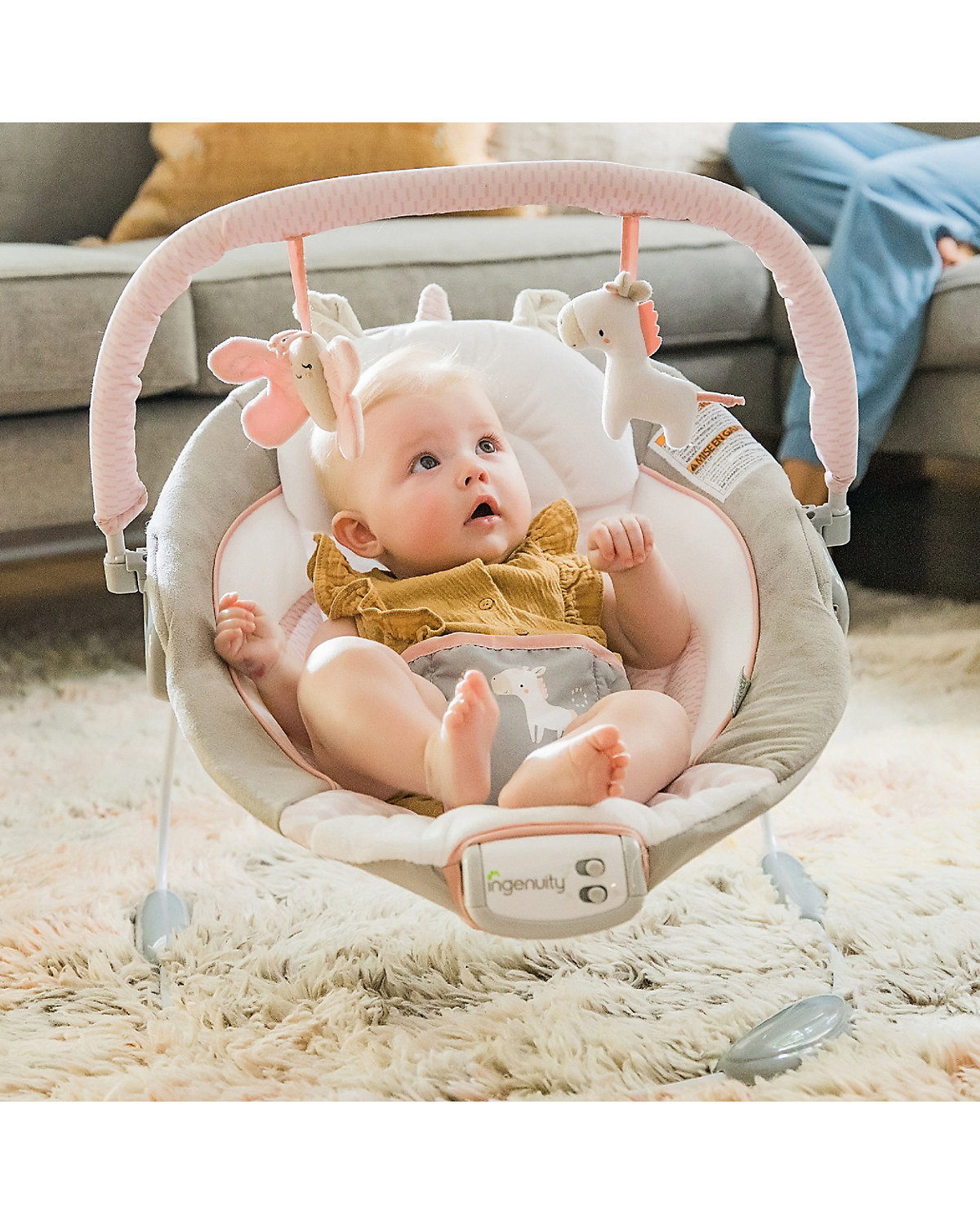 Babywippe Flora, inkl. Musik und Vibrationsbewegungen