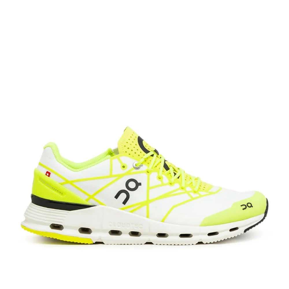 ON Cloudnova Z5 26.99094 / weiss
