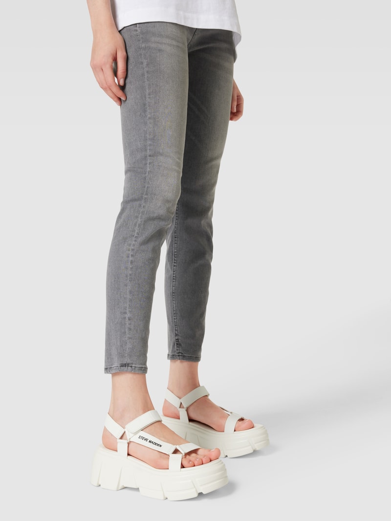 Sandalen mit Label-Detail Modell 'ASSERTIVE' in offwhite