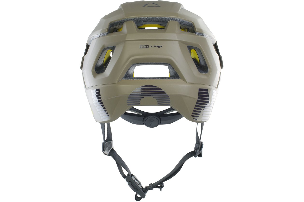 ION Traze Amp MIPS