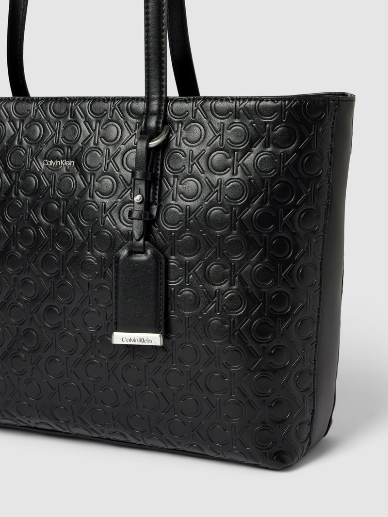 Shopper mit Label-Details in schwarz