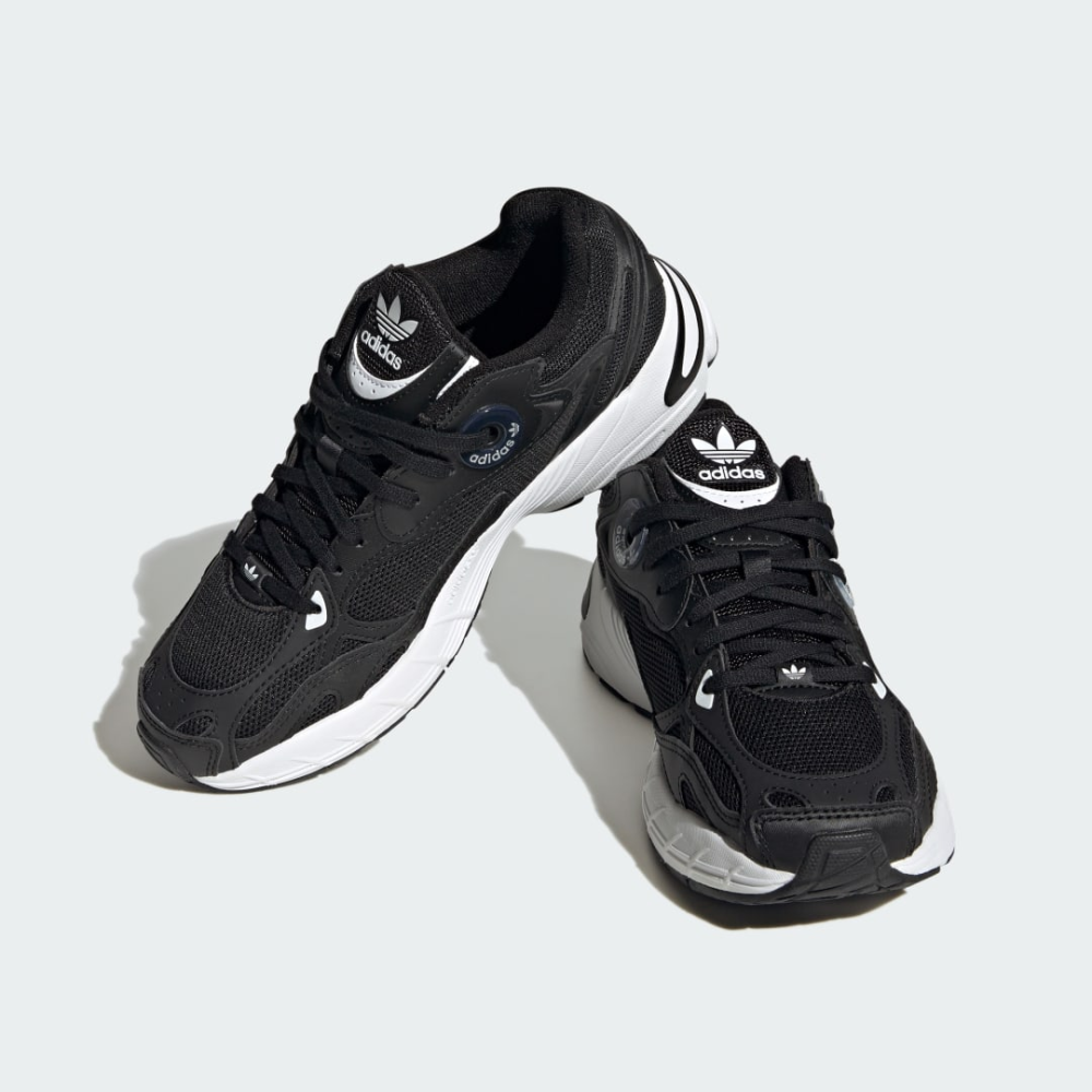 adidas Astir W IE9886 / schwarz