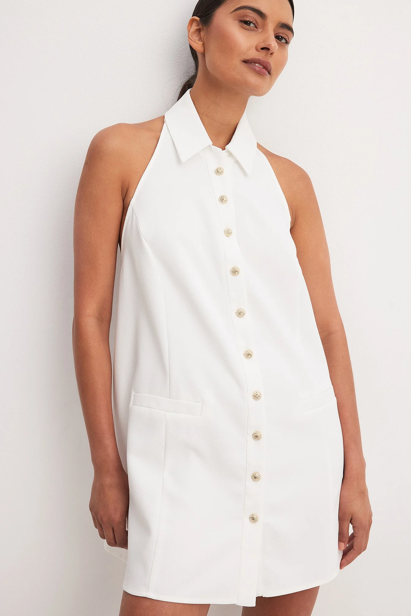 Minikleid in A-Linie mit Knopfdetail