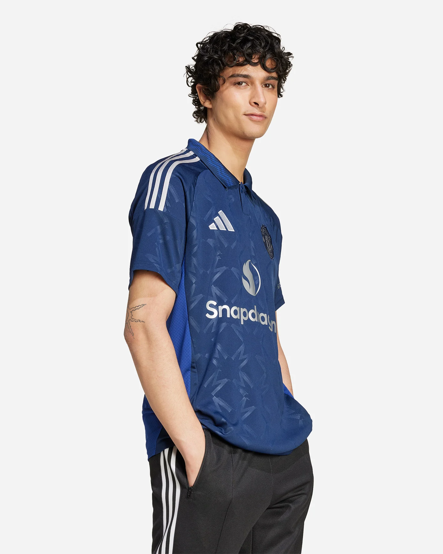 Oficiálny futbalový dres Adidas Manchester United 24-25 Away M IU1390