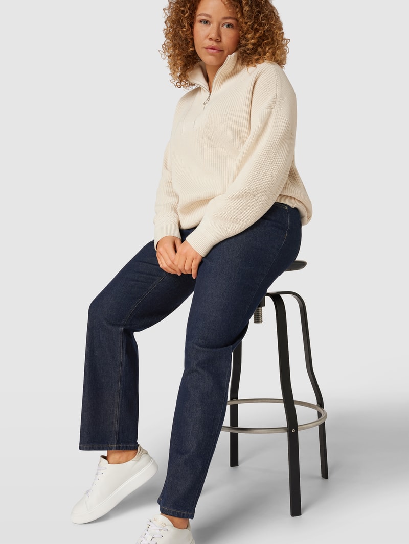 PLUS SIZE Jeans mit Label-Patch in jeans