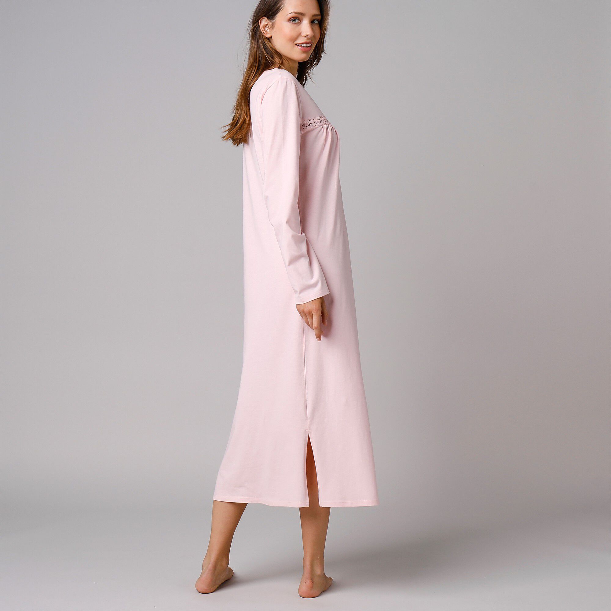 Chemise de nuit longue manches longues unie