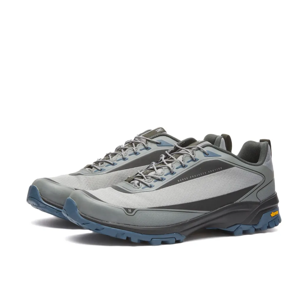Norse Projects Lace Up Runner V02 NPF01-0008-1647 / grau