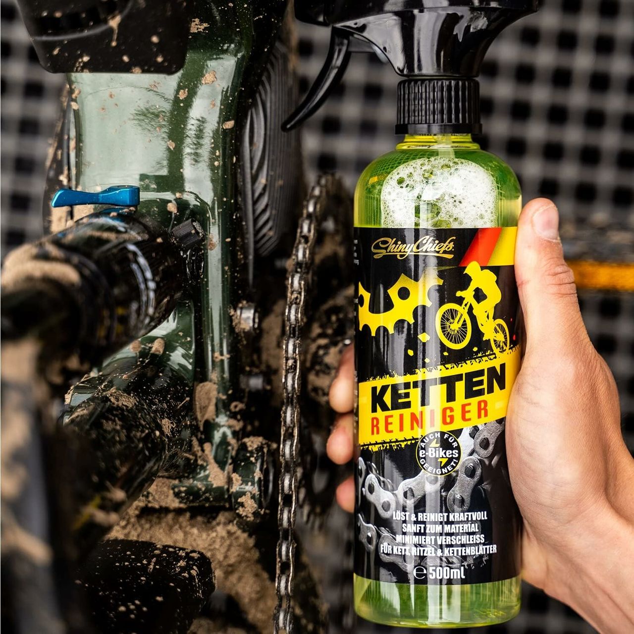 ShinyChiefs BIKE KETTENREINIGER - Kraftvoller Fahrradketten Reiniger - für hartnäckige Ablagerungen 500ml