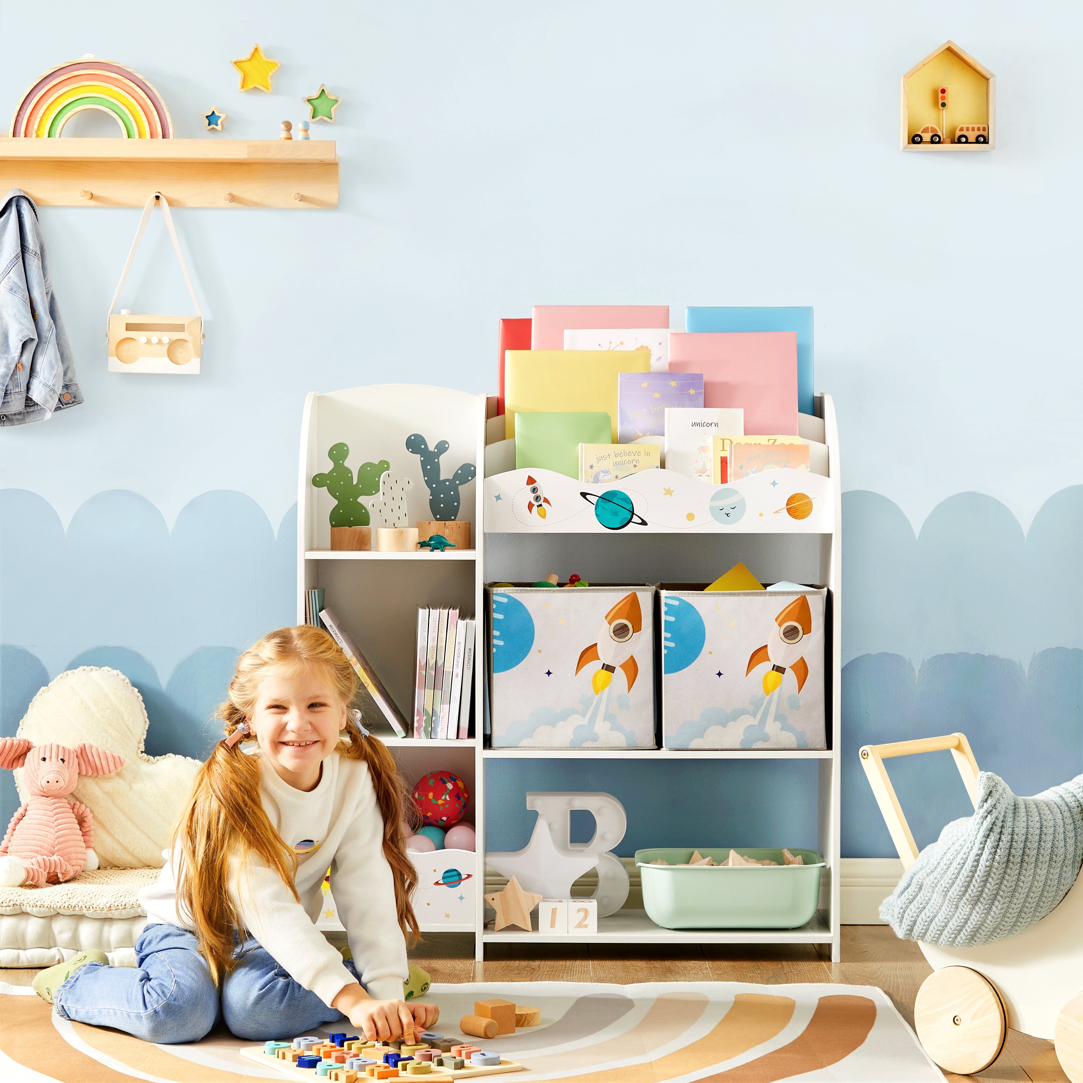 SONGMICS Bücherregal Kinderzimmerregal, mit 2 Aufbewahrungsboxen