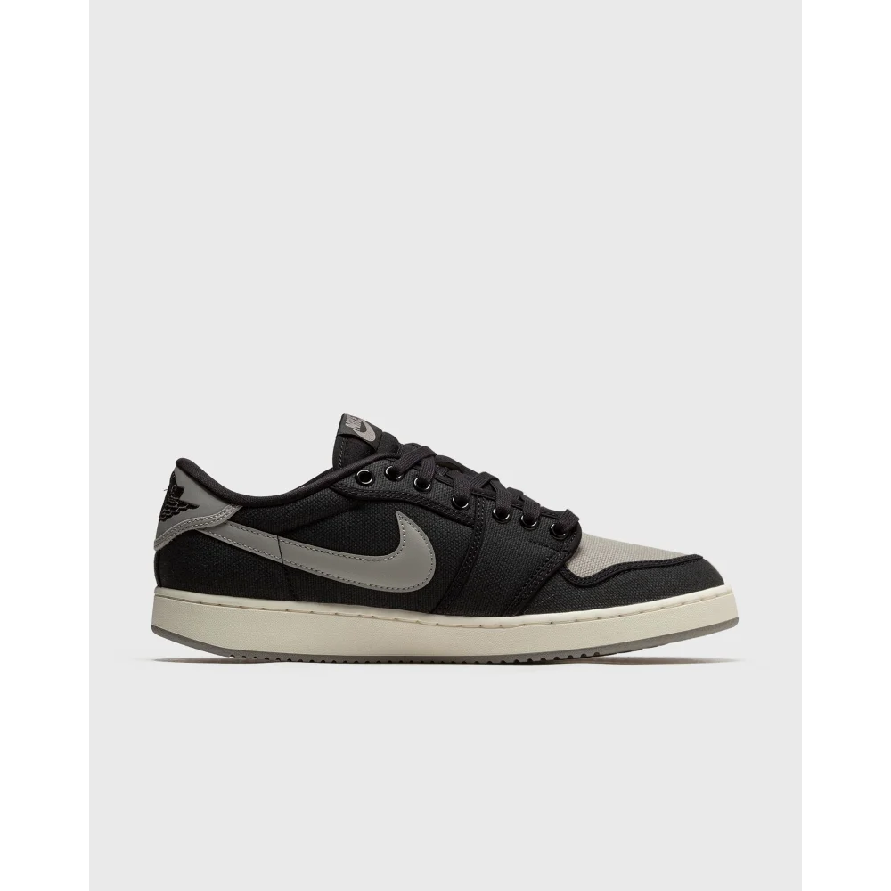 NIKE JORDAN 1 KO Low DX4981 002 / schwarz