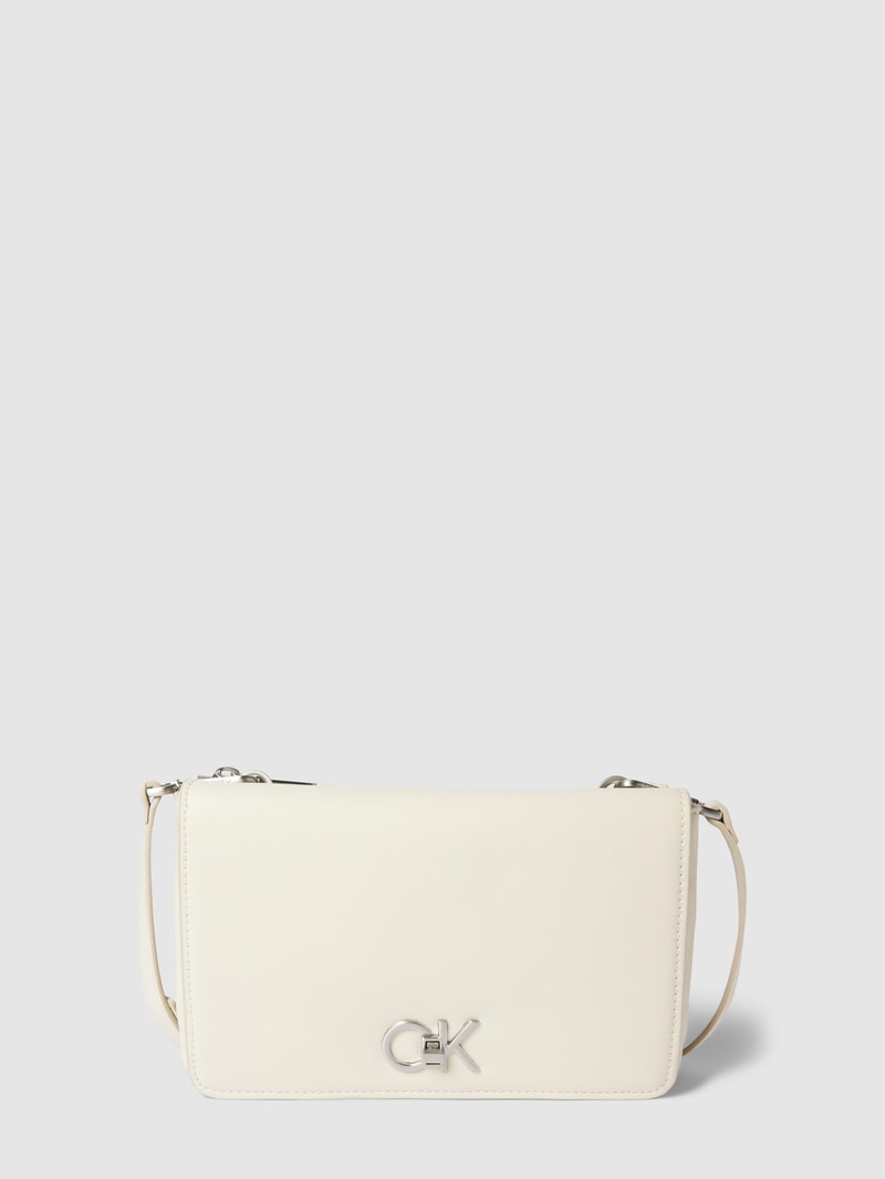 Handtasche mit Label-Detail in offwhite