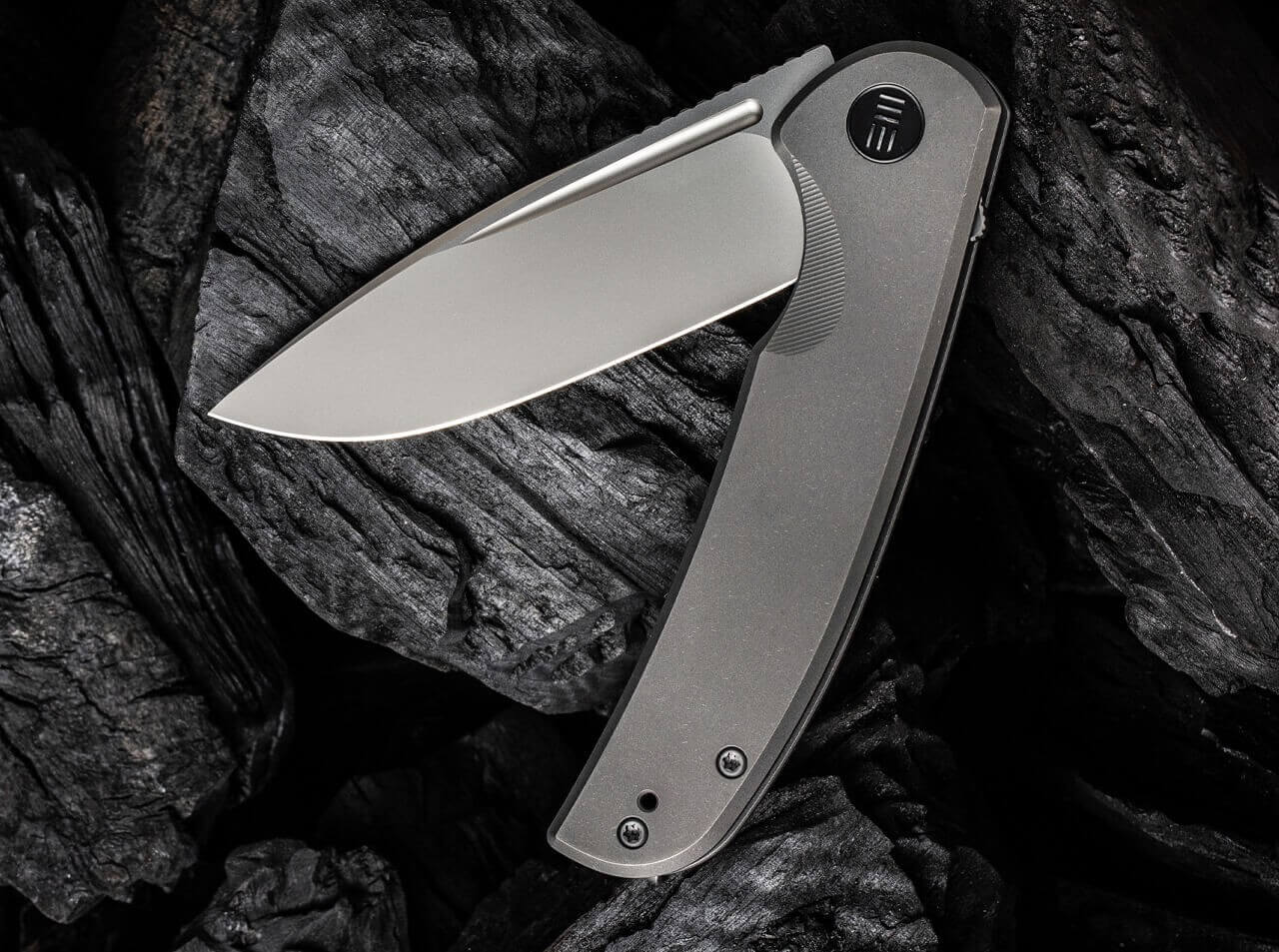 Beacon Titanium Gray