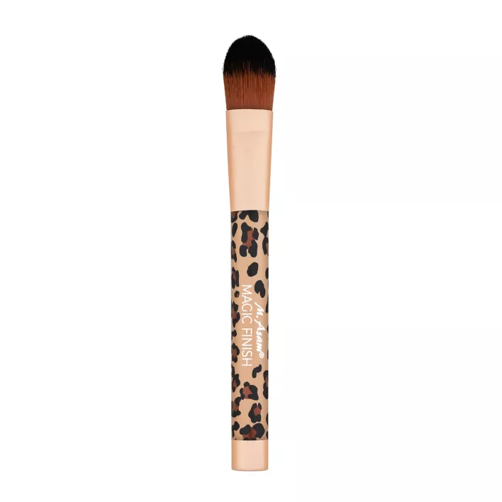 MAGIC FINISH Summer Teint LSF30 & Leo Foundation Brush Set