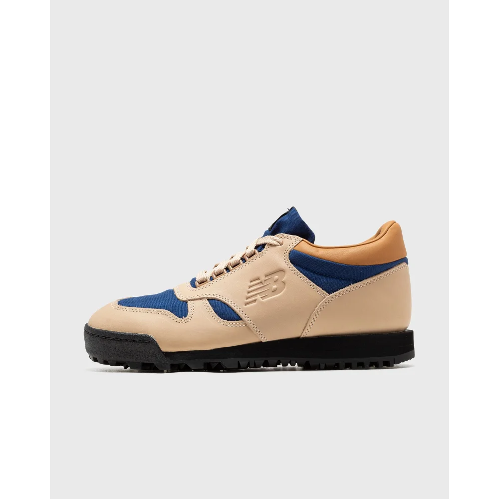 New Balance Rainier Low UALGSVT / braun