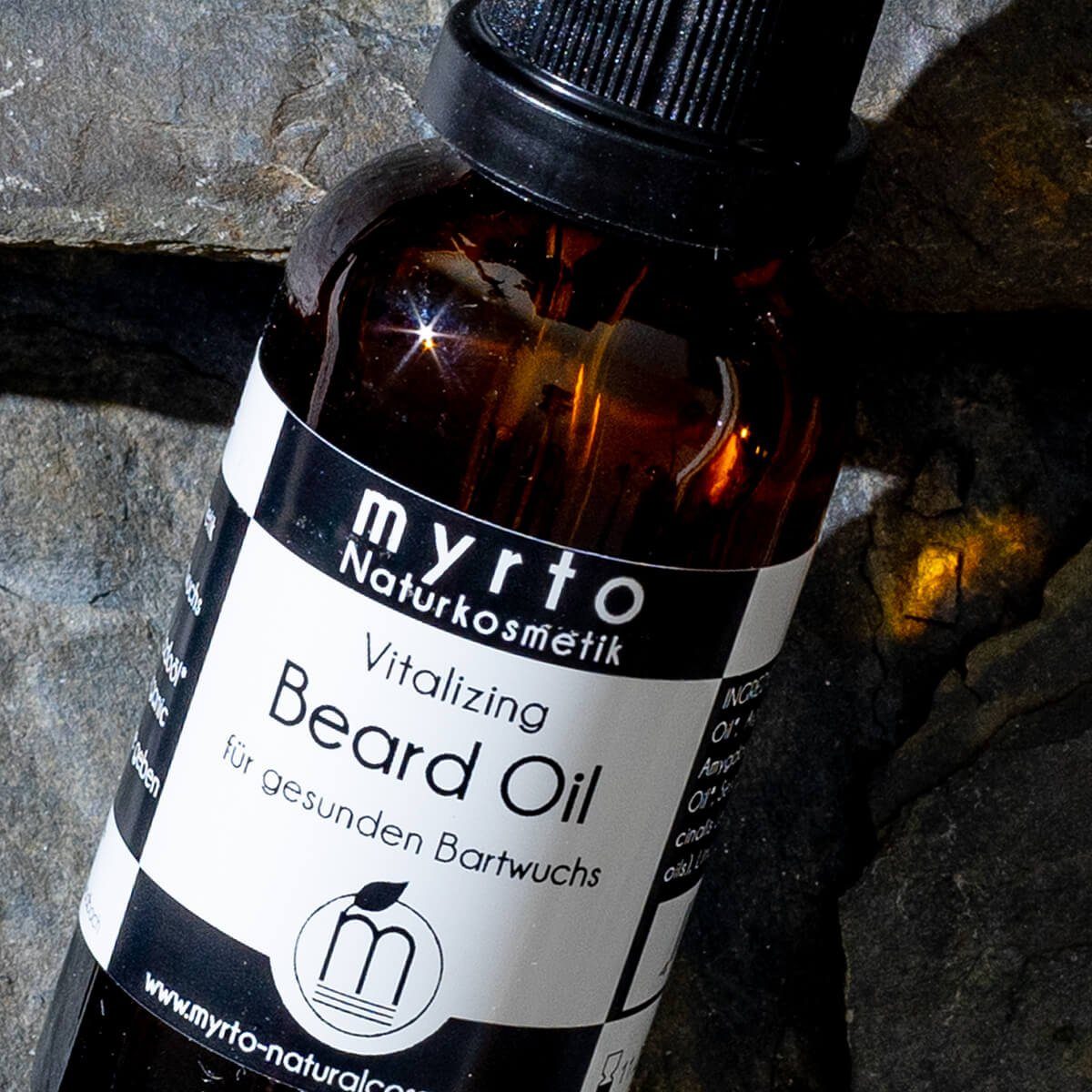 myrto Naturkosmetik Bartpomade Vitalizing Beard Oil - Bio Bartöl für gesunden Bartwuchs, Codecheck: 100% EMPFEHLENSWERT (grüner Ring), naturreine ätherische Öle, palmölfrei, nicht-komedogen, vegan, ohne Farbstoffe, ohne Konservierungsstoffe
