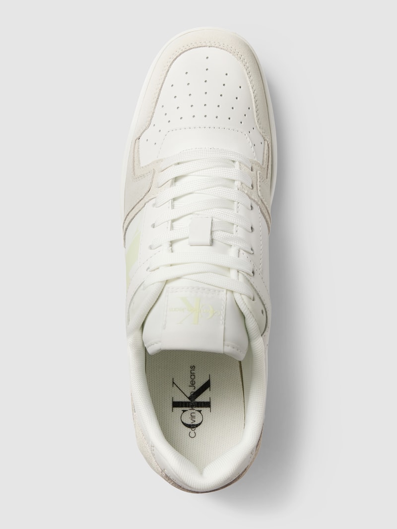 Sneaker aus Leder mit Label-Detail in weiss