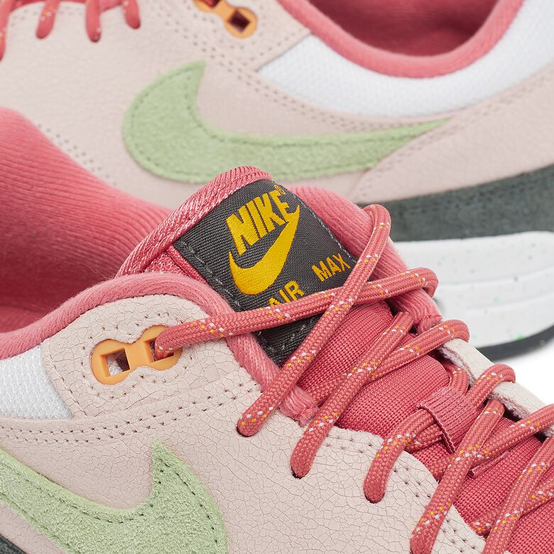 NIKE Wmns Air Max 1 